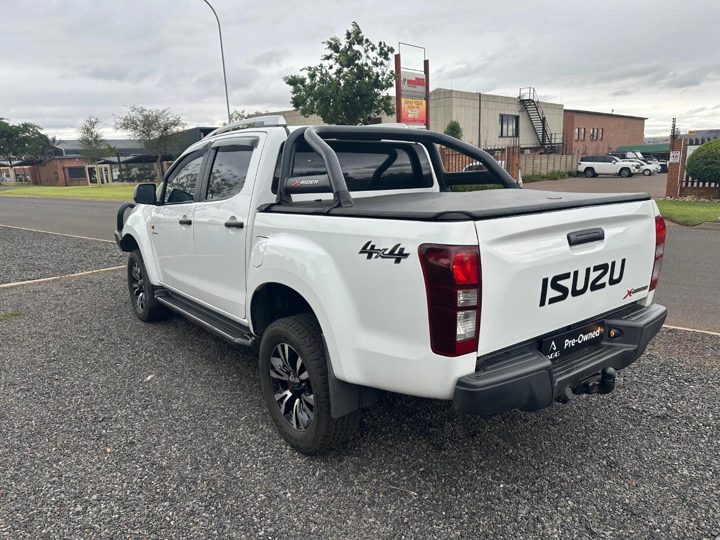 vehicle-6957585fc255f